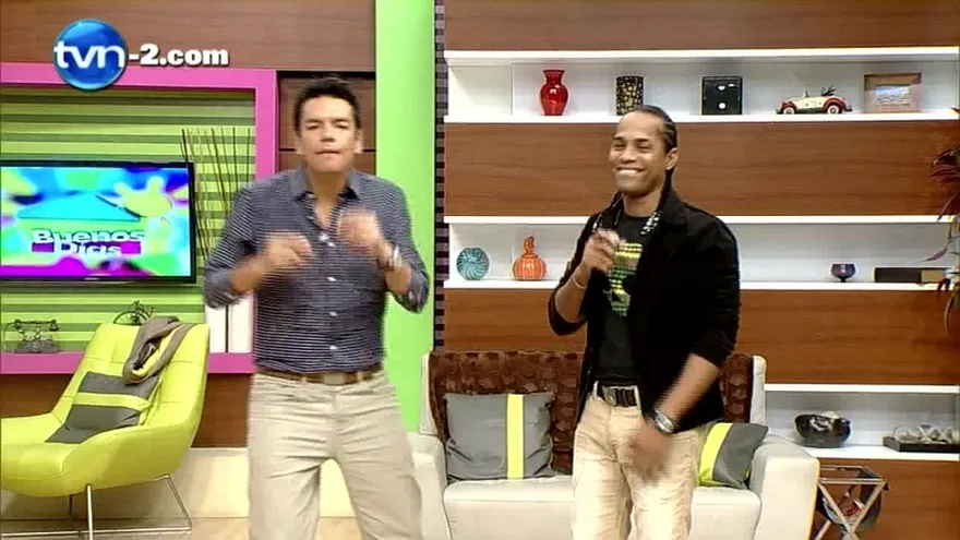 Artista - Niko King " Nos Vamos a portar mal"