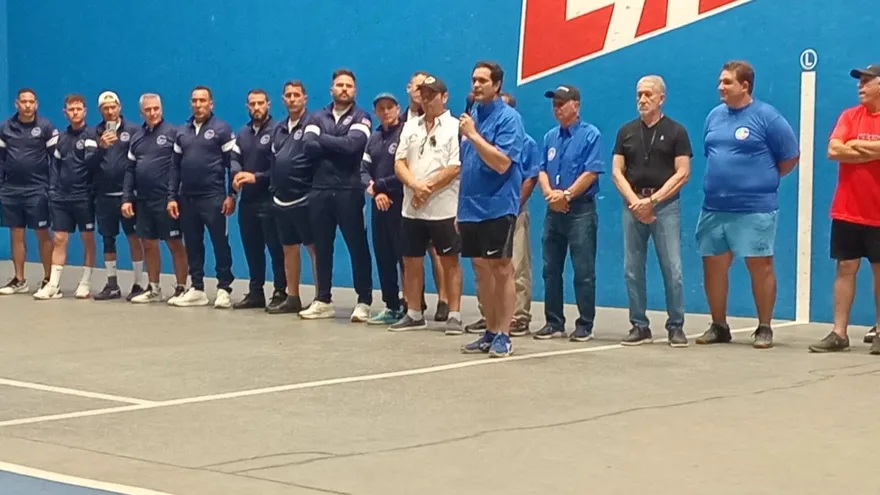 Un grupo de participantes reunidos en la inauguración del Panamá Open 8