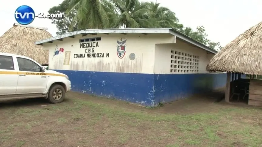 Exigen escuela y centro de salud