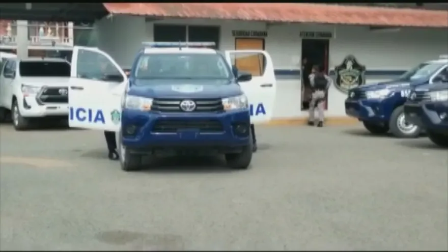 Agentes de la Policía Nacional en el área