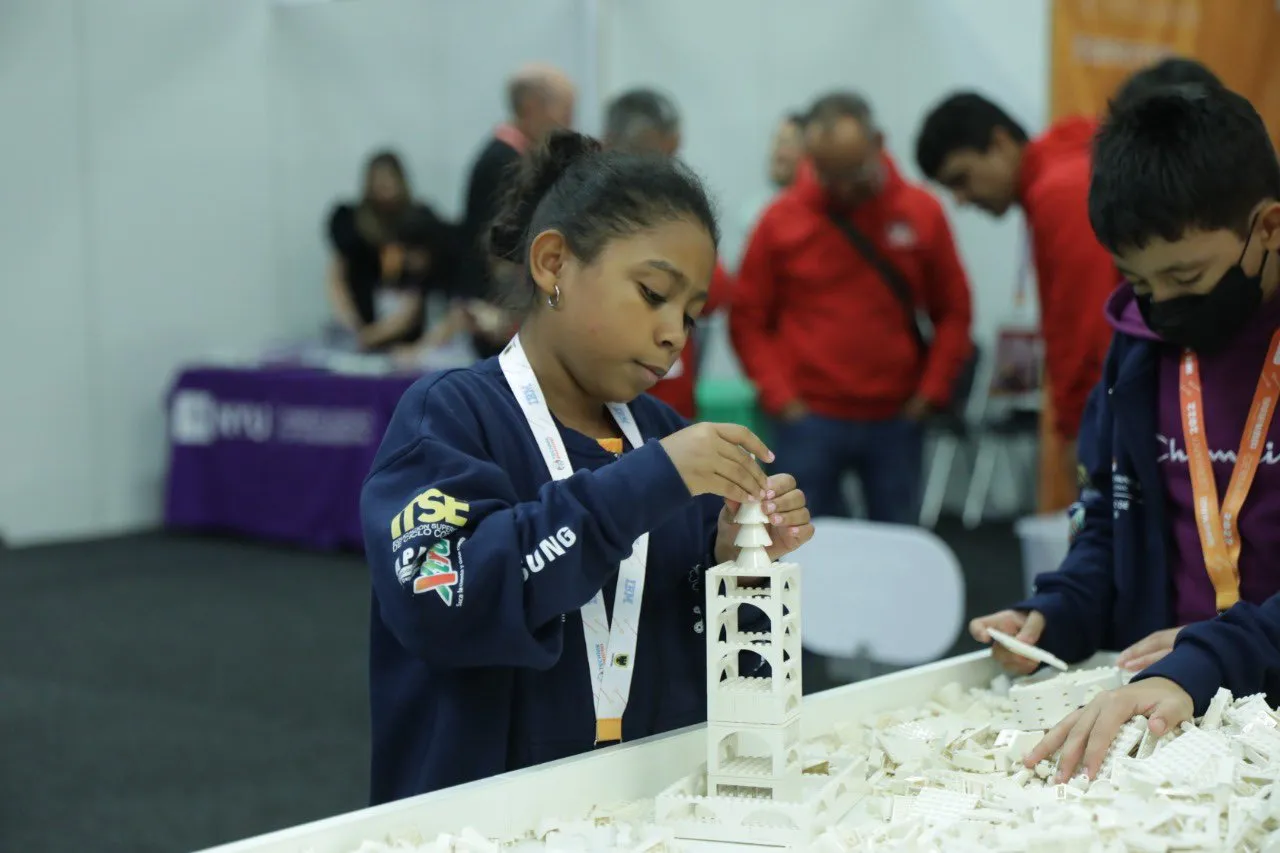 Estudiantes panameños.