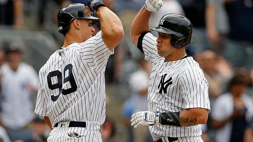 Aaron Judge (i)  y Gary Sánchez (d)