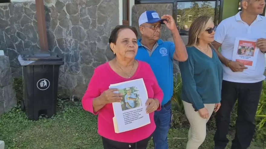 Familiares de Quintín Santamaría