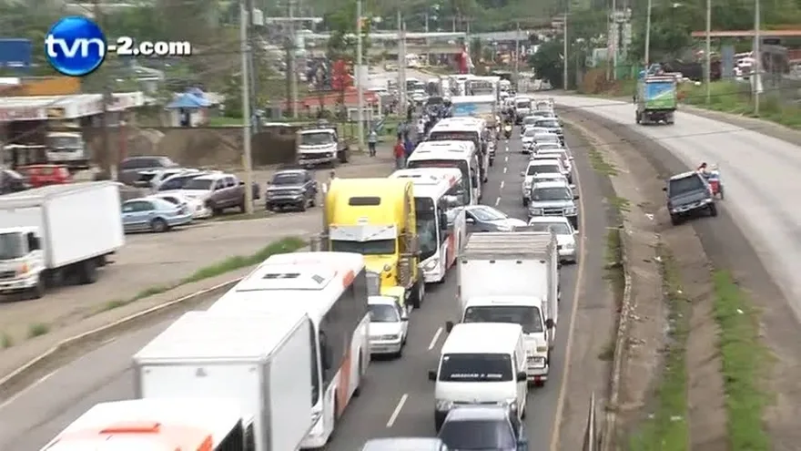 Deuda del Metro podría comprometer líneas 2 y 3