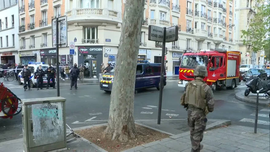 Dos heridos en París en ataque con arma blanca