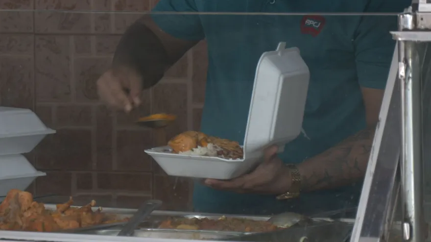 Comidas variadas en las fondas