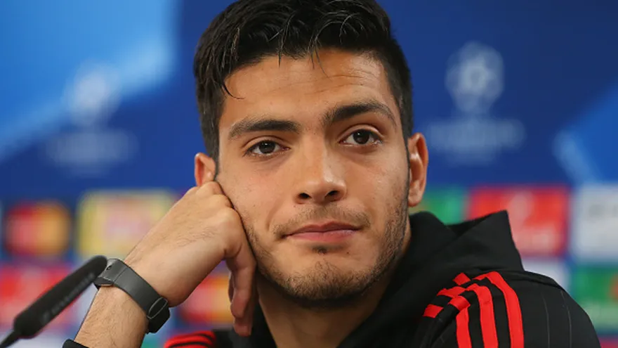 Mexicano Raul Jimenez llega como pieza clave.