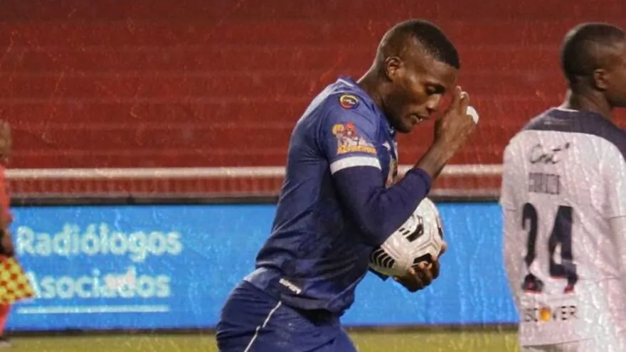 Fajardo se estrena como goleador en la primera división de Ecuador