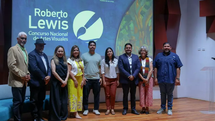 Premiación del Concurso Nacional de Artes Visuales Roberto Lewis 2025.