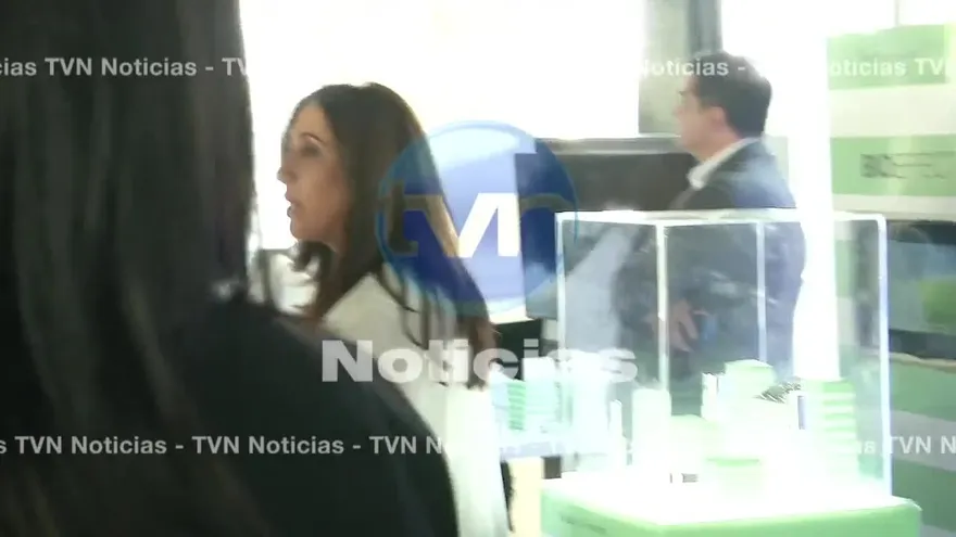 Esposa de 'Mimito' Arias evitó hablar del escándalo Odebrecht