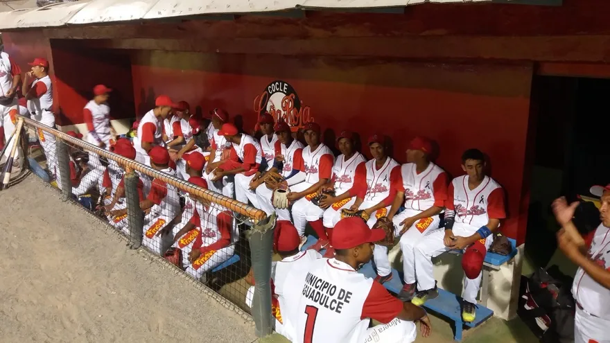 Coclé busca mantenerse en la lucha por la clasificación a la siguiente fase