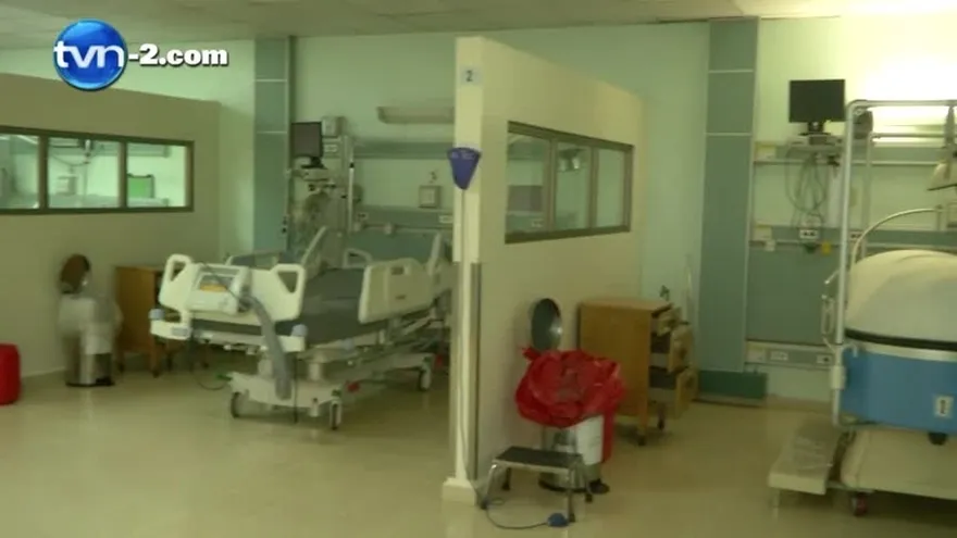 Profesor con quemaduras del IN podría necesitar injerto de piel, según médicos