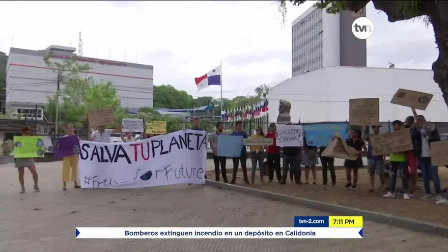 Ambientalistas protestan en defensa de isla Boná