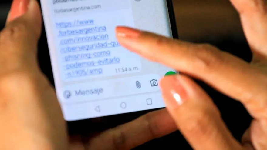La técnica delictiva denominada “Phishing” se ha convertido en un instrumento efectivo para los ciberdelincuentes en los últimos años