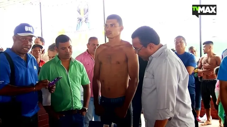 Arboleda y Espítia combatirán por el título Fedelatin