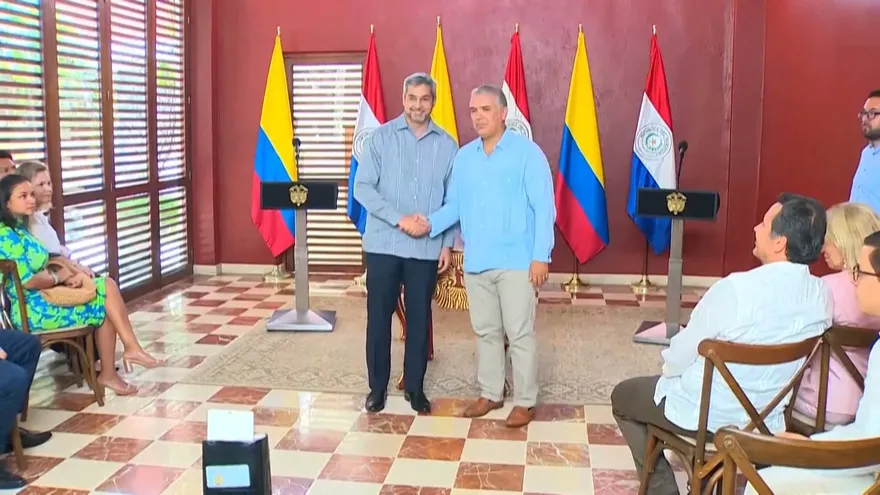 El presidente de Colombia, dijo que apoyará a Paraguay para que "logre extinguir ese mal llamado Ejército Paraguayo del Pueblo".