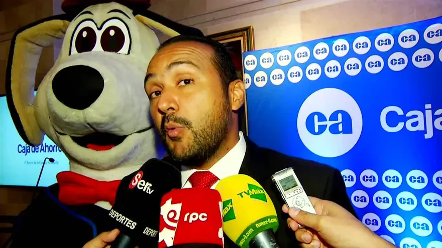 Gerente de la CA recibe aumento de 3 mil dólares