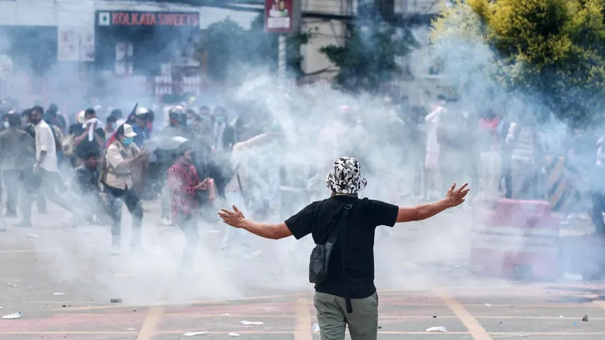 Protestas en Nepal por bloqueo de las redes sociales