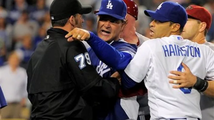 Ocho suspendidos en trifulca Dodgers vs. DBacks