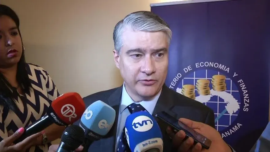 Ministro de Economía y Finanzas espera informe de la CSS