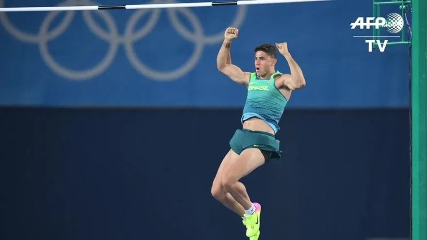 El brasileño Thiago Braz gana oro en garrocha de Rio-2016