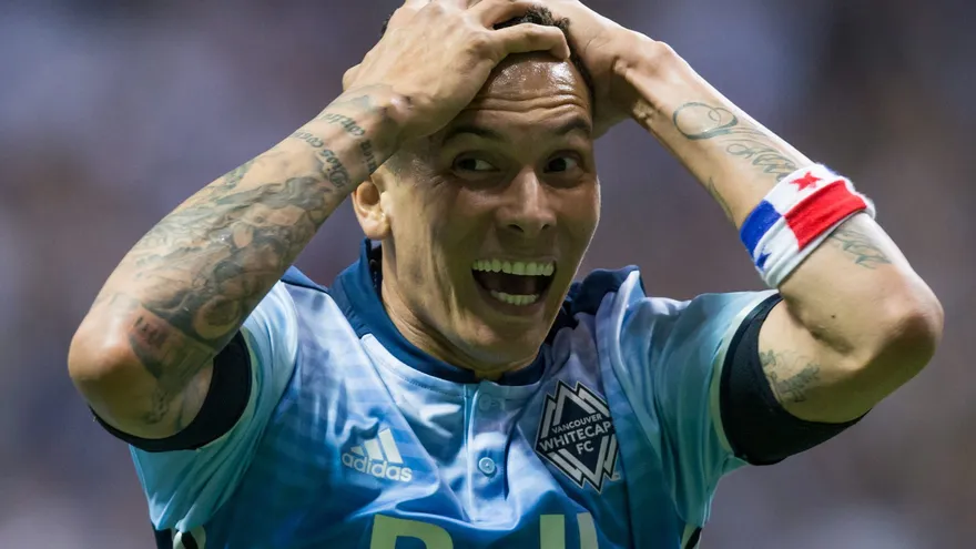 La chilena extraordinaria de Blas Pérez sigue dando que hablar