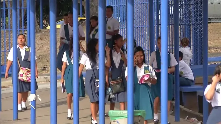 Cincuenta colegios iniciarán con jornada única a finales de mes