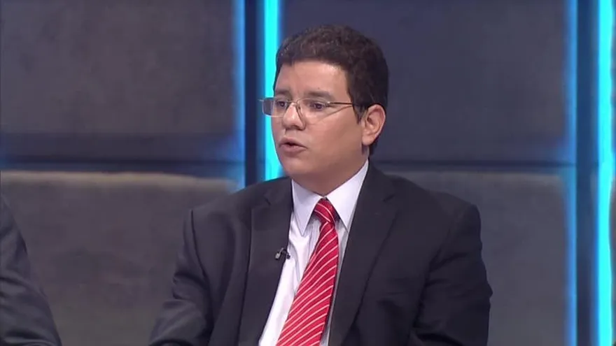 Bloque 6: Uso de fondos del Canal para salvar la CSS