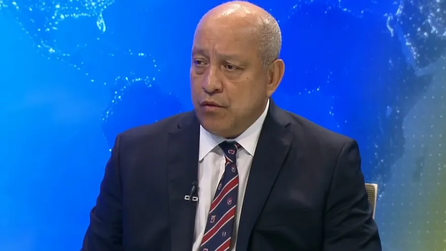 Crispiano Adames arremete contra el PRD, el gobierno y Carrizo