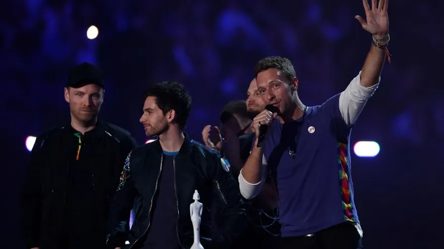 El día 24 de febrero se celebró la entrega de los Brit Awards 2016 en Londres, con presentaciones de artistas como Adele, Justin Bieber, Rihana y Coldplay.