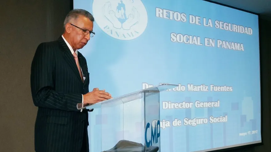 Alfredo Martiz se compromete a cambiar actitud de funcionarios de la CSS