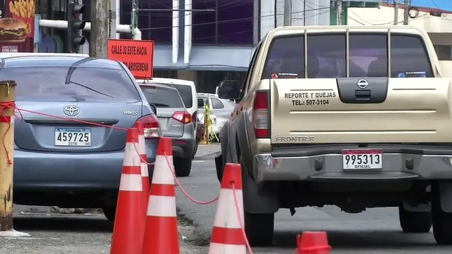 Denuncia la pérdida de su placa extraviada