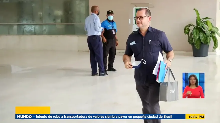 Instalan softwares para recolección de firmas de revocatoria de mandato