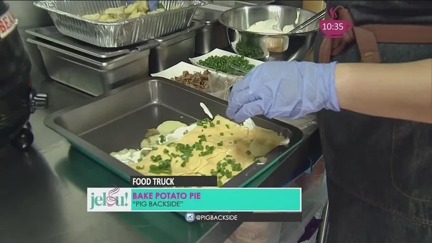 "Baked Potatoes Pie" Un delicioso plato hecho con papas que causa sensación