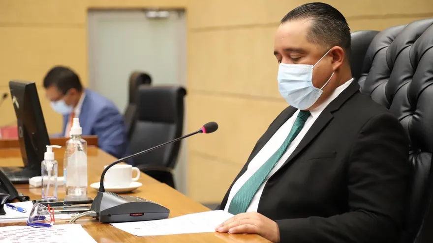 Aprueban en segundo debate proyecto de ley para programa de alivio de deudas