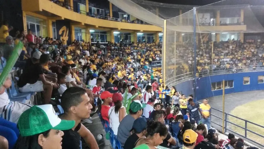 Resumen Fecha 2 del Béisbol Mayor en un 2x3