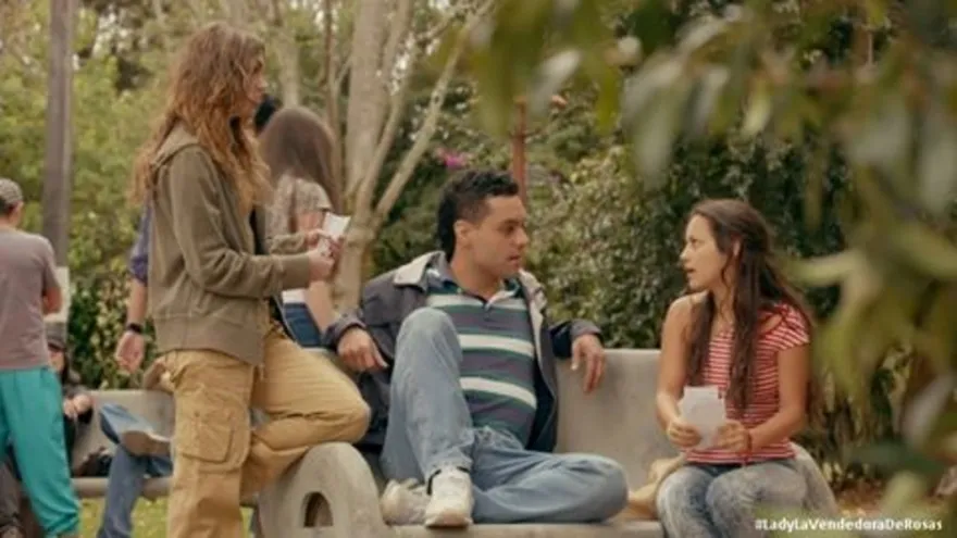 Lady La Vendedora de Rosas Capítulo 33