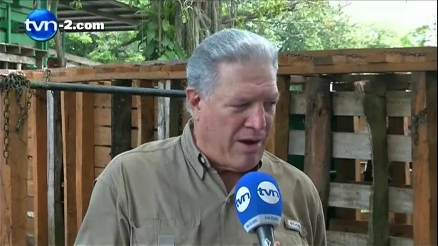 Ministro del MIDA defiende regulación de precios de la canasta básica