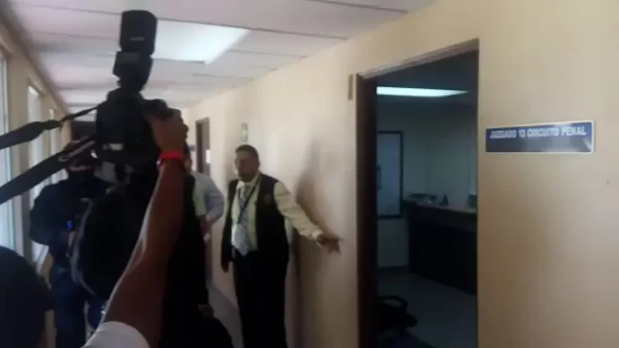 West Valdés llega al Juzgado Decimotercero