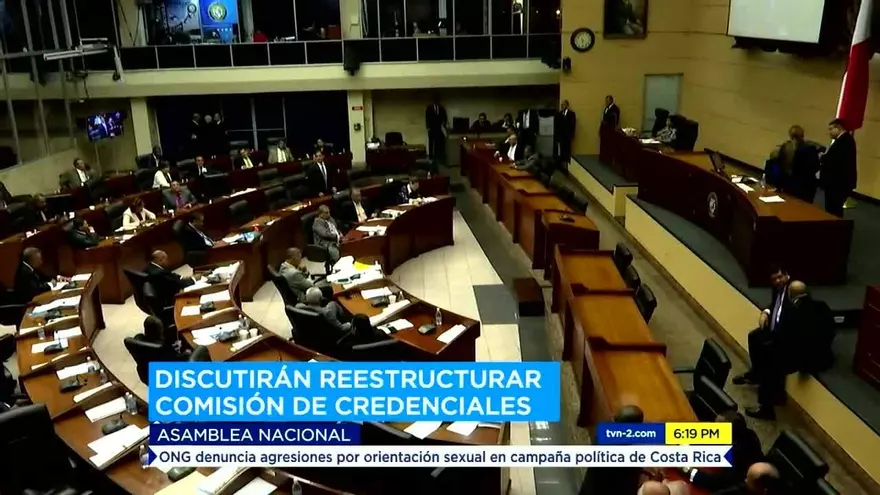 Pleno de la Asamblea aprueba considerar recomposición de la Comisión de Credenciales