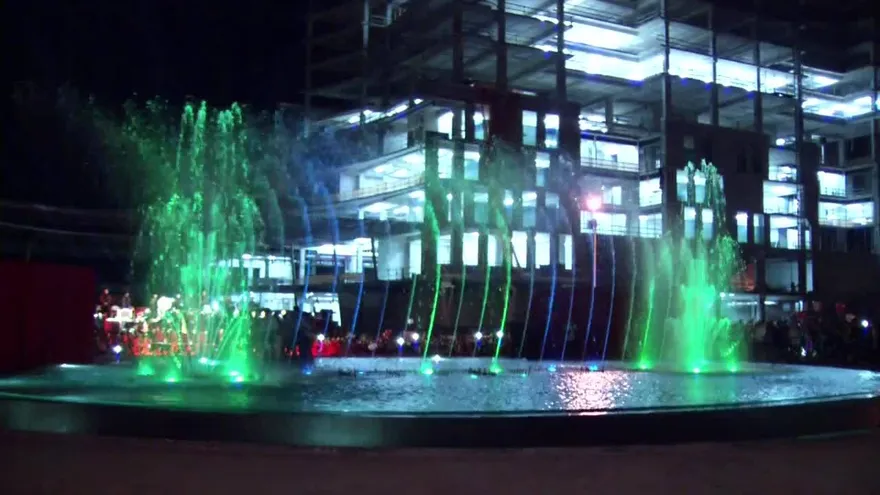 Inauguran fuente danzante en honor a Don ‘Pancho’ Motta