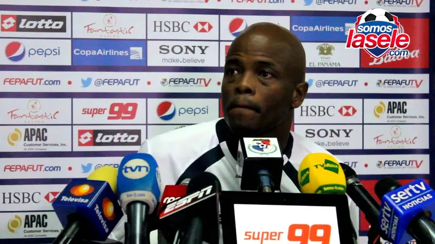 Segunda parte de la conferencia de prensa donde habló Julio Dely Valdés