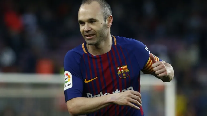 Asistencia de Iniesta a Messi que esta volviendo locos a todos