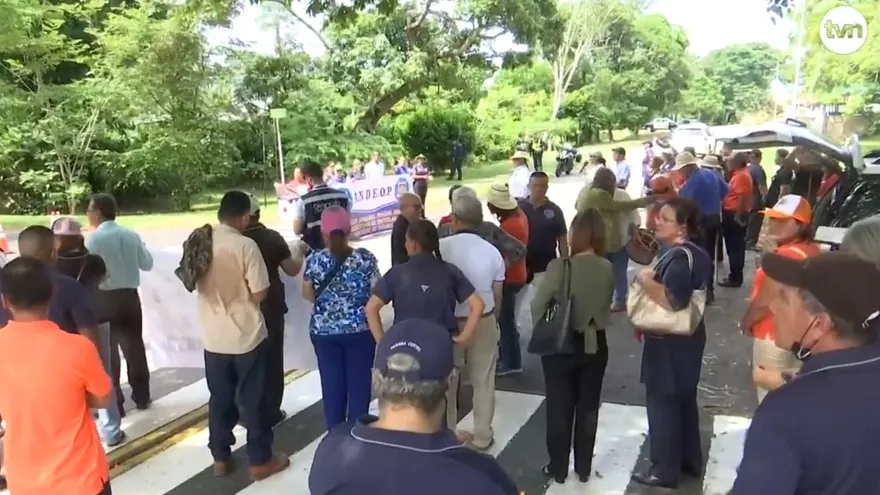 ¿Qué pasa con los dineros del FECE y por qué no se ejecutan?