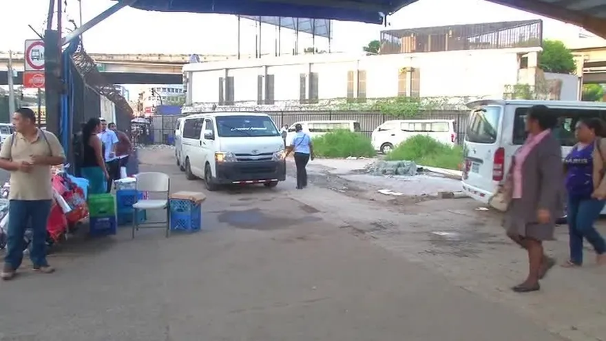 La incógnita de los buses piratas