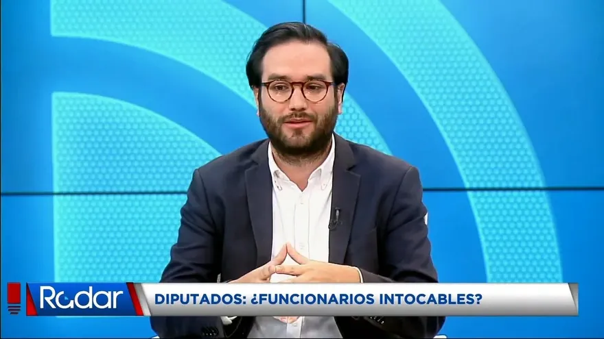 Bloque 2: Diputados: ¿Funcionarios intocables?