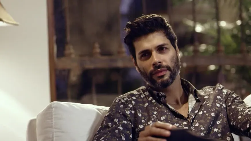 Sin Senos Sí Hay Paraíso 3 - Capítulo 36