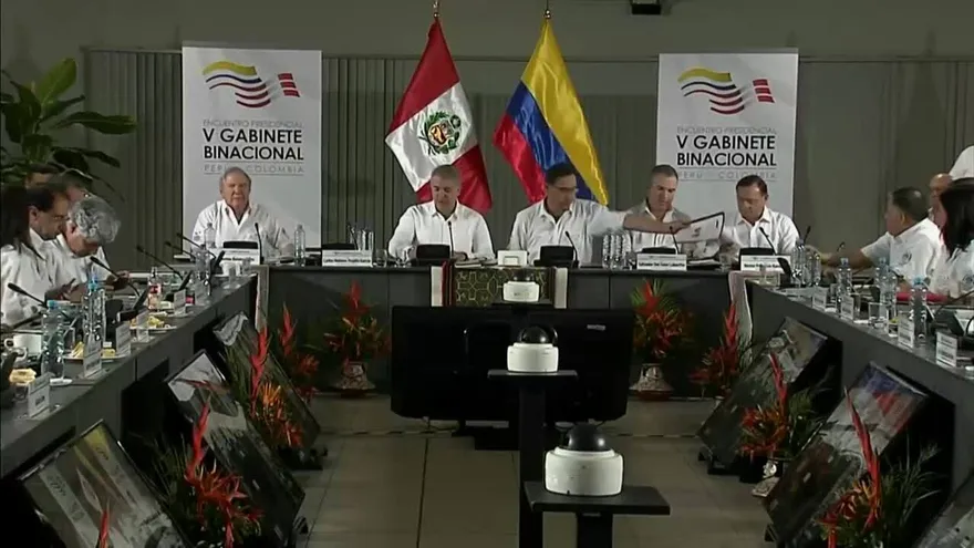 Perú y Colombia proponen cumbre amazónica urgente en triple frontera con Brasil por incendios