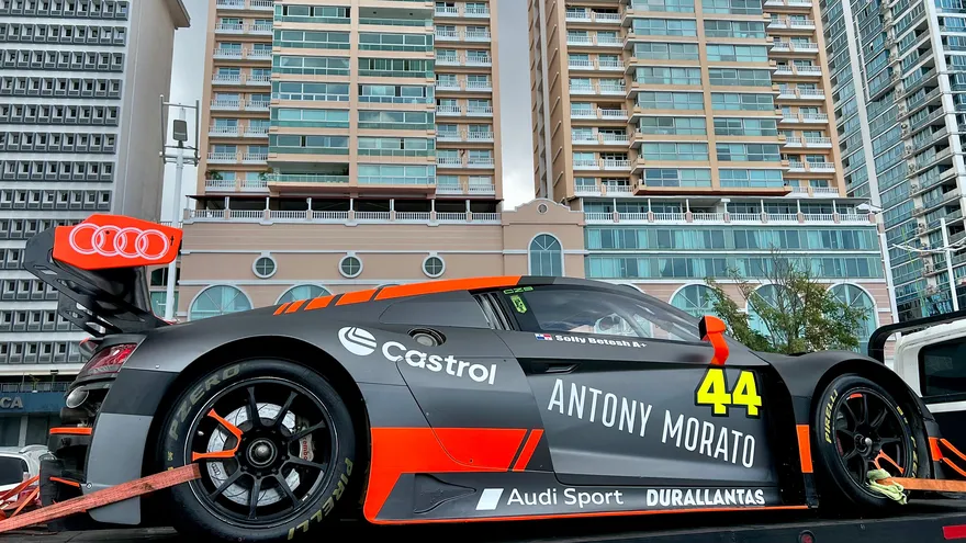 Motres rugieron en la Cinta Costera