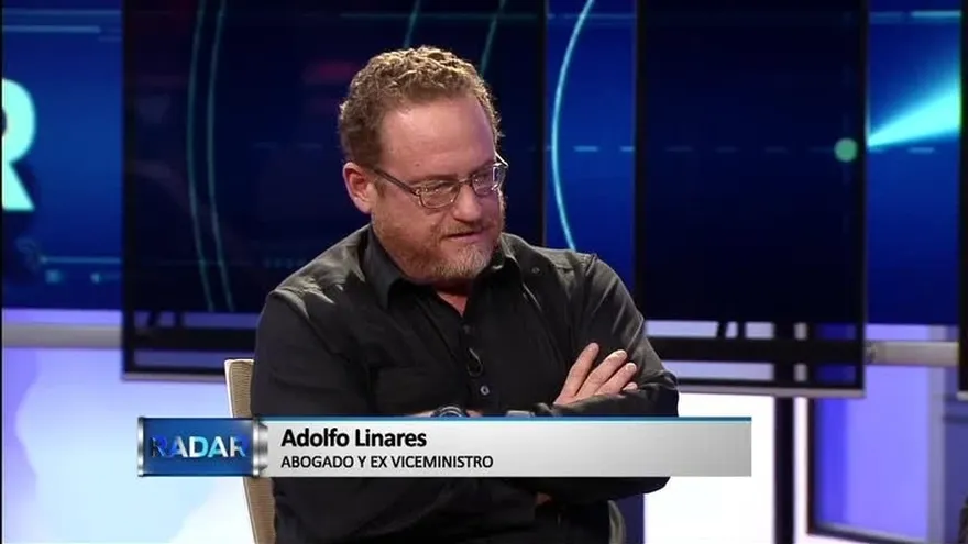 Bloque 4: Cuestionan viaje a Polonia de Varela